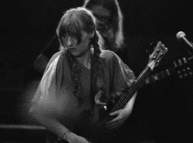 Watch: EarthBall - Live at Le Guess Who?